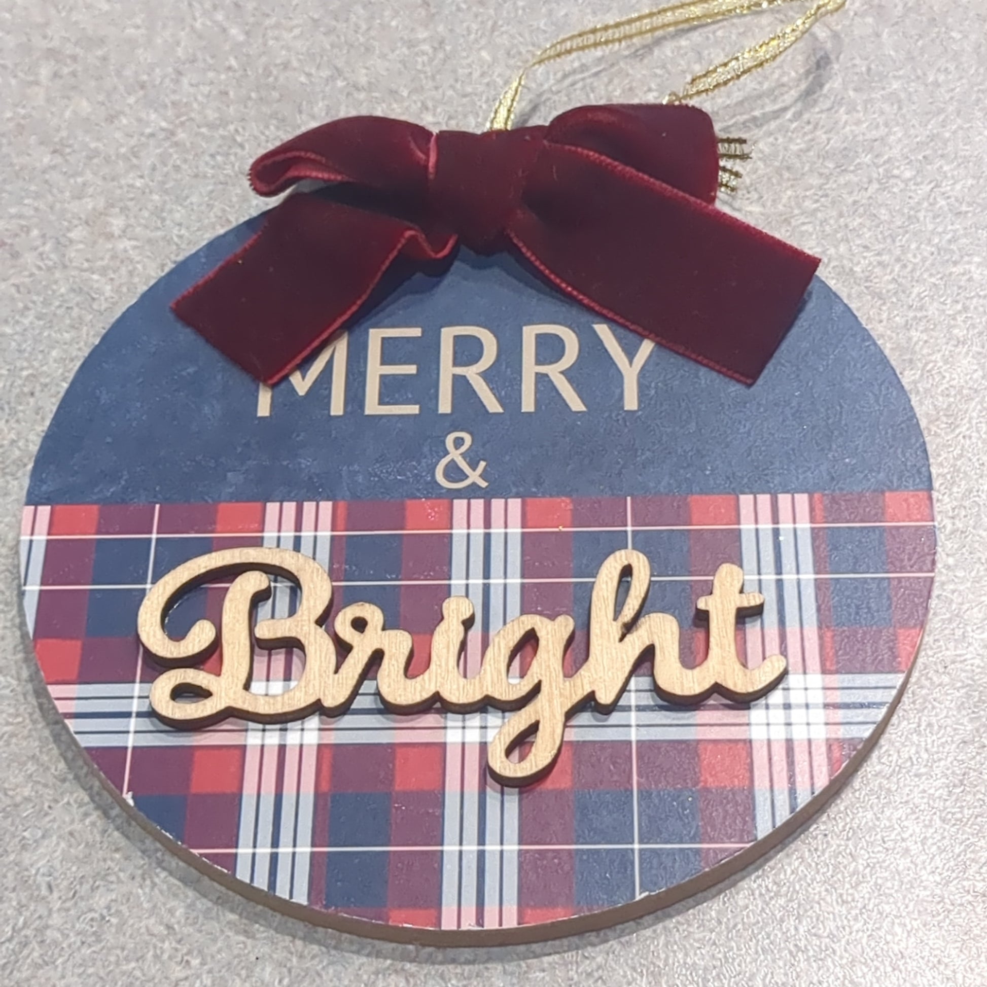 MDF ball ornament Merry & Bright CLEARANCE wo54