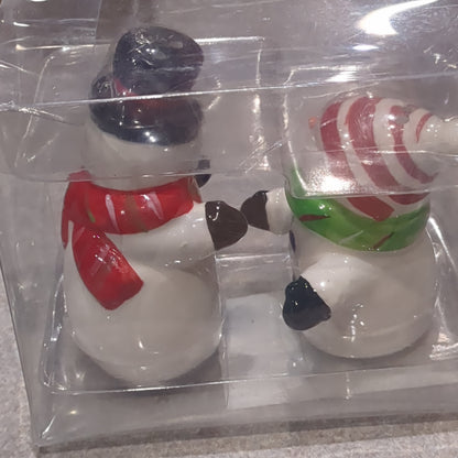 Salt and pepper shakers Snowman