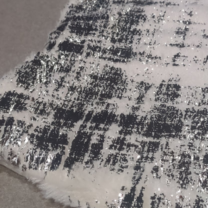 Stocking fuzzy white with silver leaf