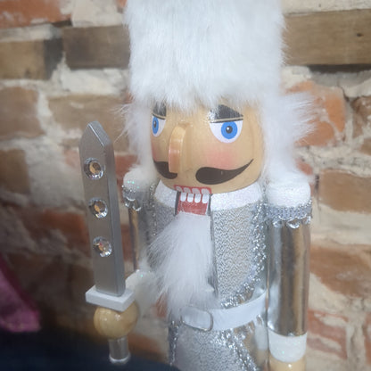 Nutcracker soldier silver, white and glitter