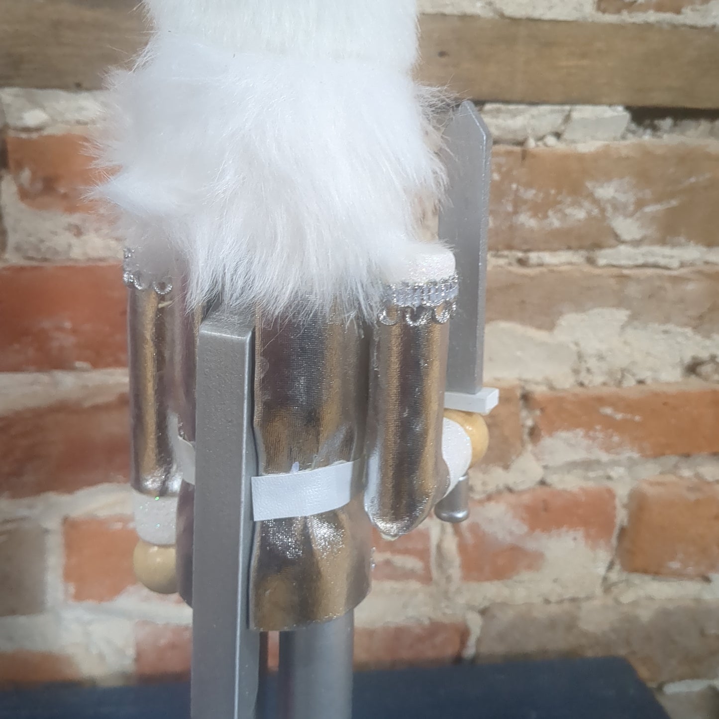 Nutcracker soldier silver, white and glitter