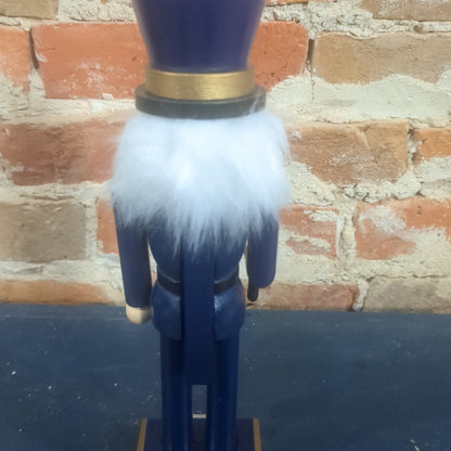 Nutcracker Police Policeman NC9