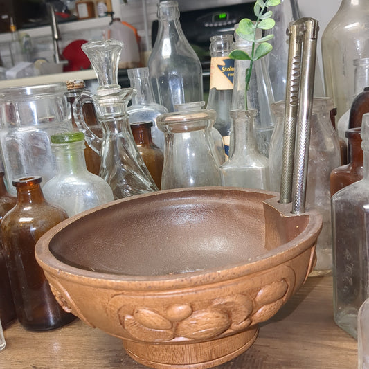 179 1984 FTD Faux Wood Nutcracker set