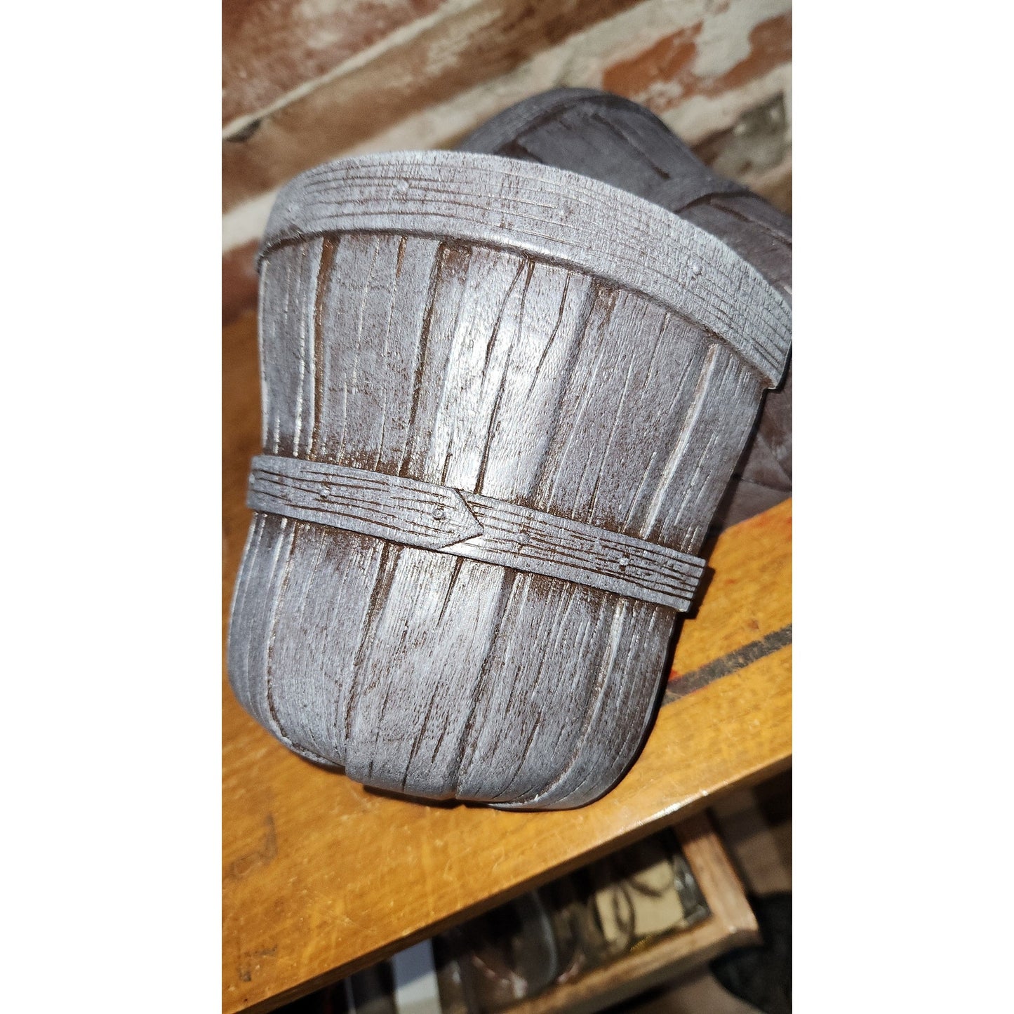 Vintage Home Interior Apple Basket wall pockets