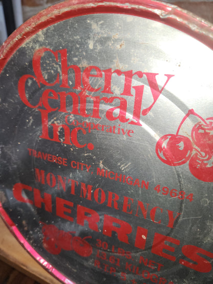 Vintage Cherry Central Co-Op Cherry Growers Tin Can Traverse City Michigan