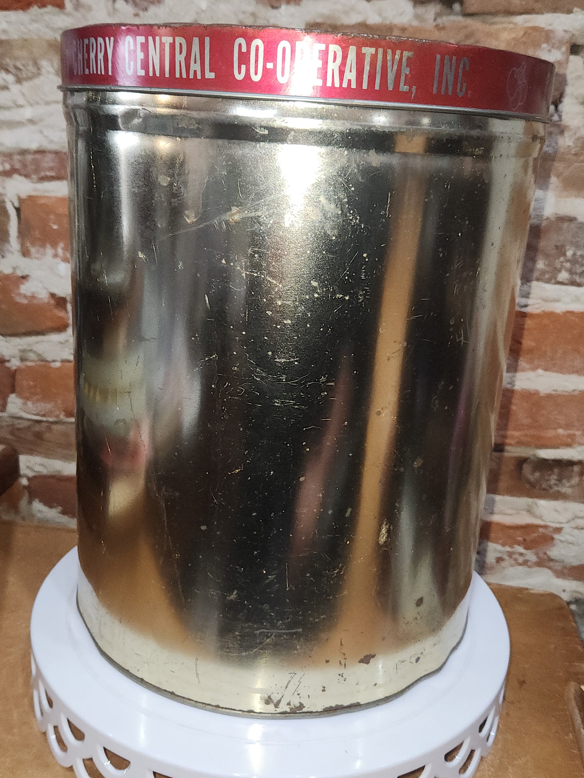 Vintage Cherry Central Co-Op Cherry Growers Tin Can Traverse City Michigan