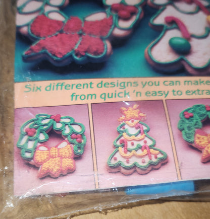 Vintage Cookie Cutters Wilton Chrismas Tree and Wreath Cookie NOS in Original Packaging