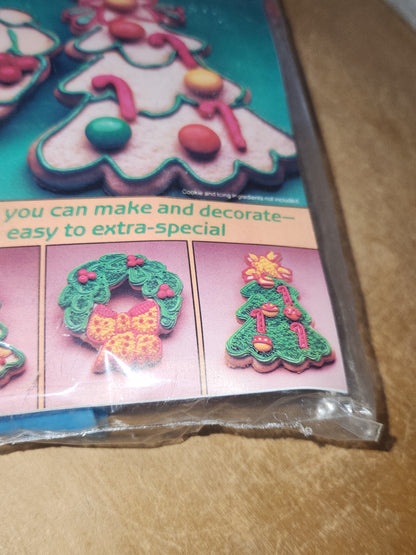 Vintage Cookie Cutters Wilton Chrismas Tree and Wreath Cookie NOS in Original Packaging
