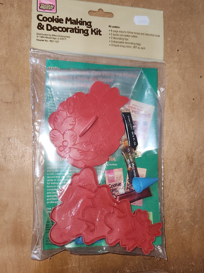 Vintage Cookie Cutters Wilton Chrismas Tree and Wreath Cookie NOS in Original Packaging