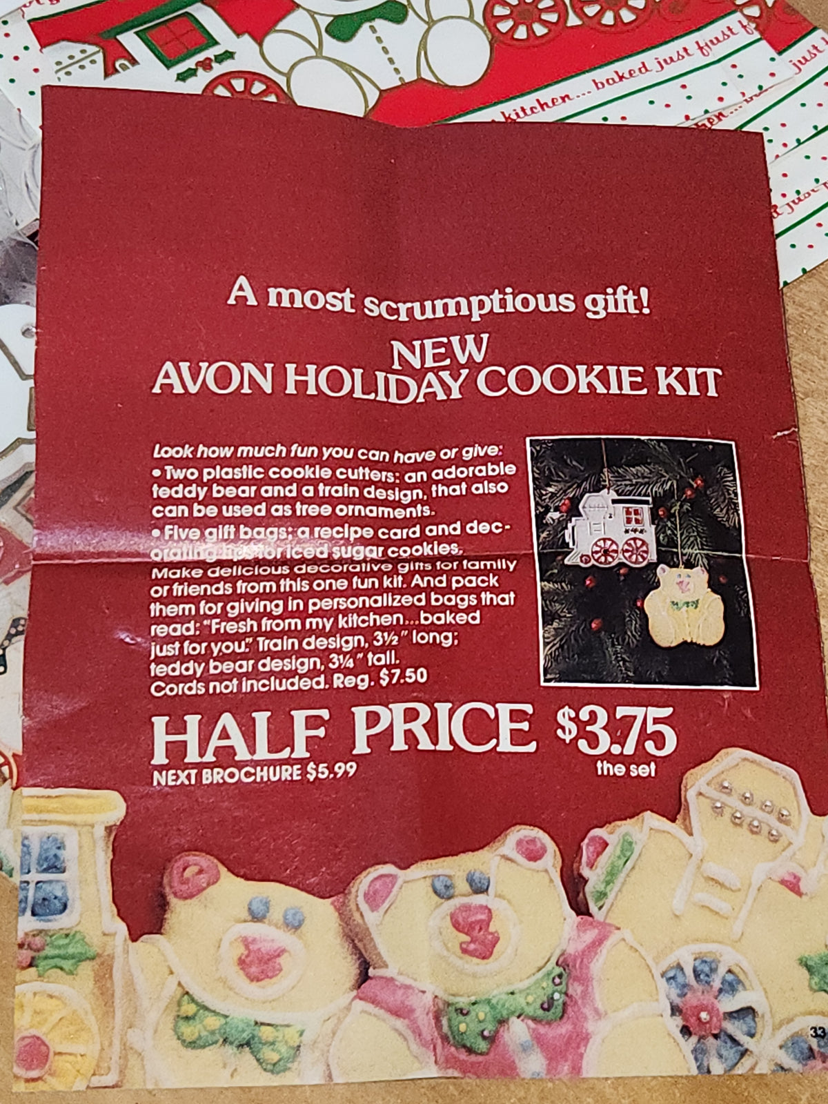 Vintage Cookie Cutter Set Avon Holiday Cookie Kit 1983 NOS Unused