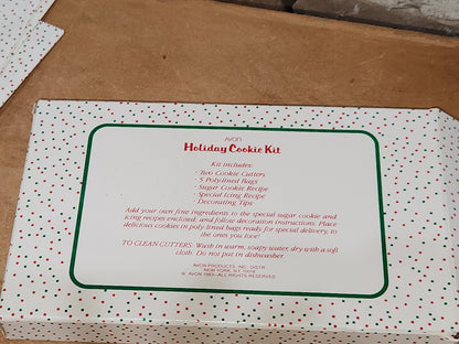 Vintage Cookie Cutter Set Avon Holiday Cookie Kit 1983 NOS Unused
