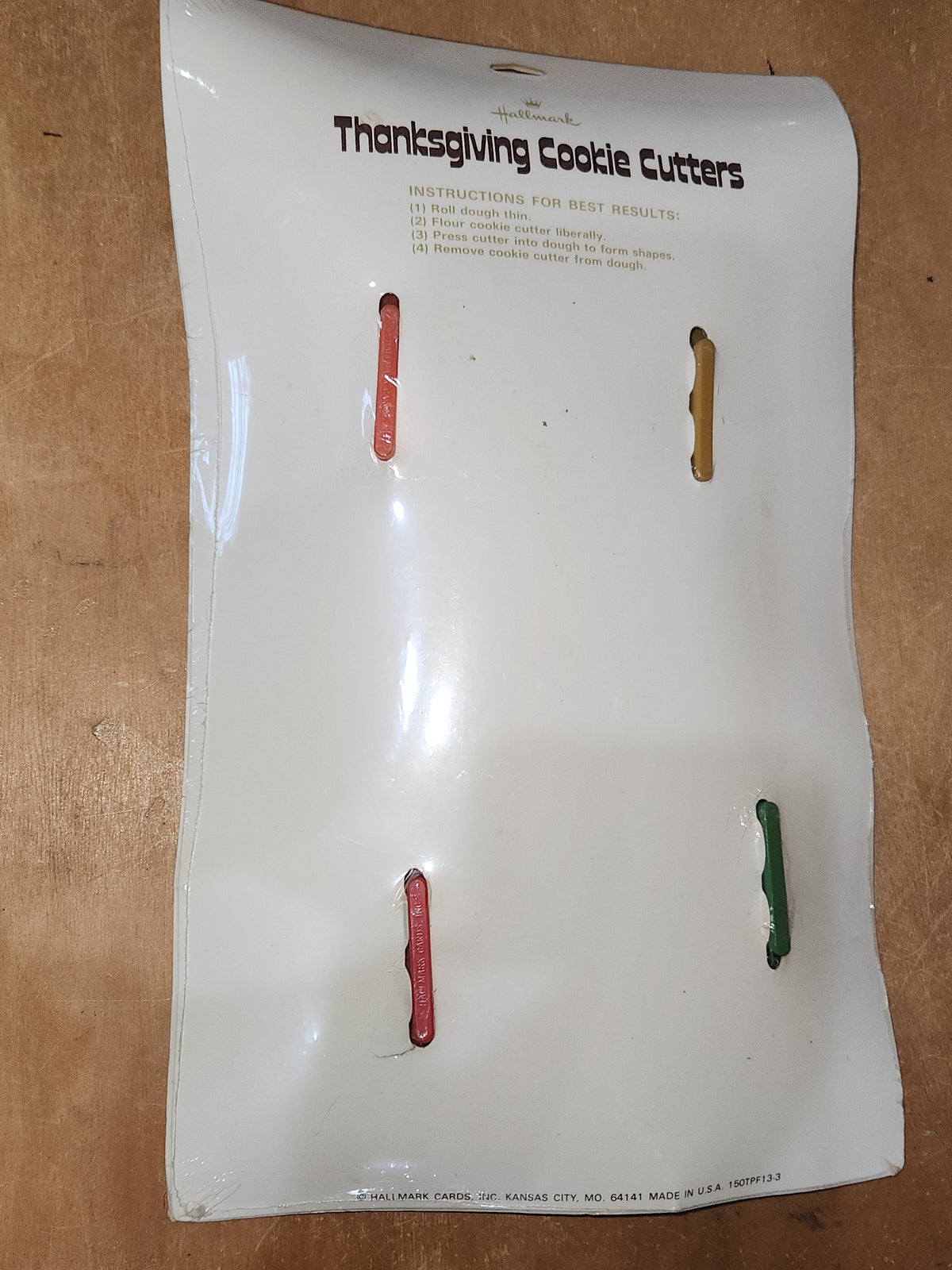 Vintage Collectible Cookie Cutter Hallmark Thanksgiving NOS