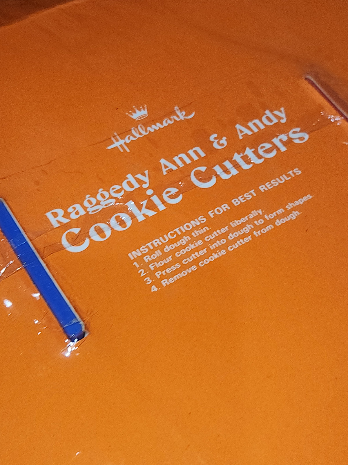Vintage Collectible Cookie Cutter Hallmark Raggedy Ann & Andy 8"