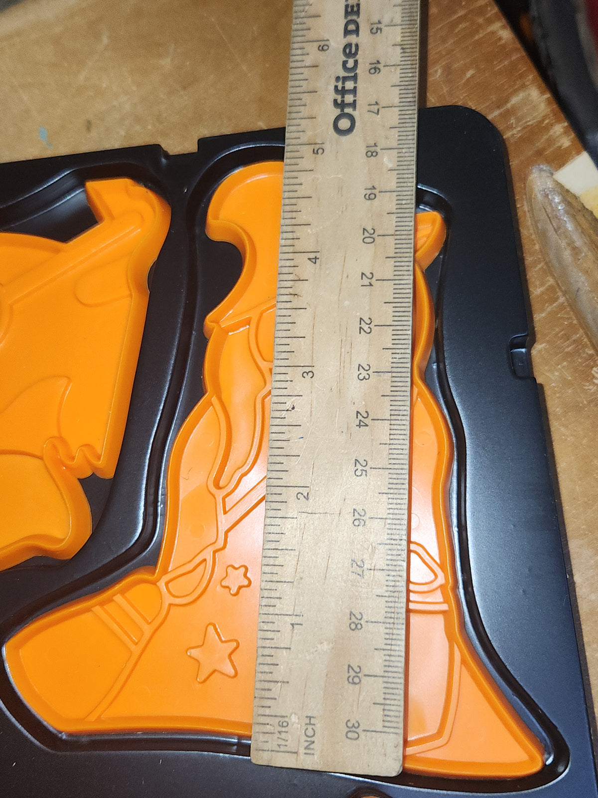 Vintage Cookie Cutters Kraft Kitchens Kiddy Kreetures Halloween With Box