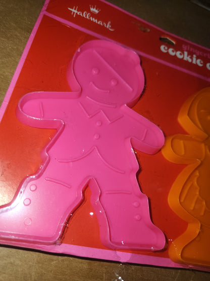 Vintage Collectible Cookie Cutter Hallmark Gingerbread Twins 5"
