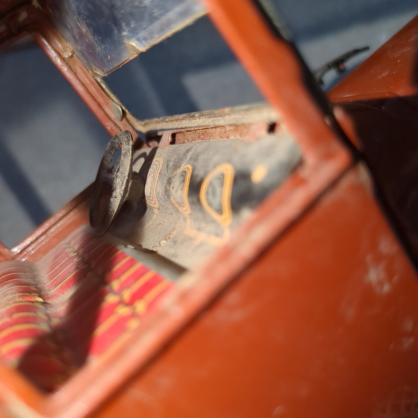 vintage Bandai 1915 Ford tin friction car