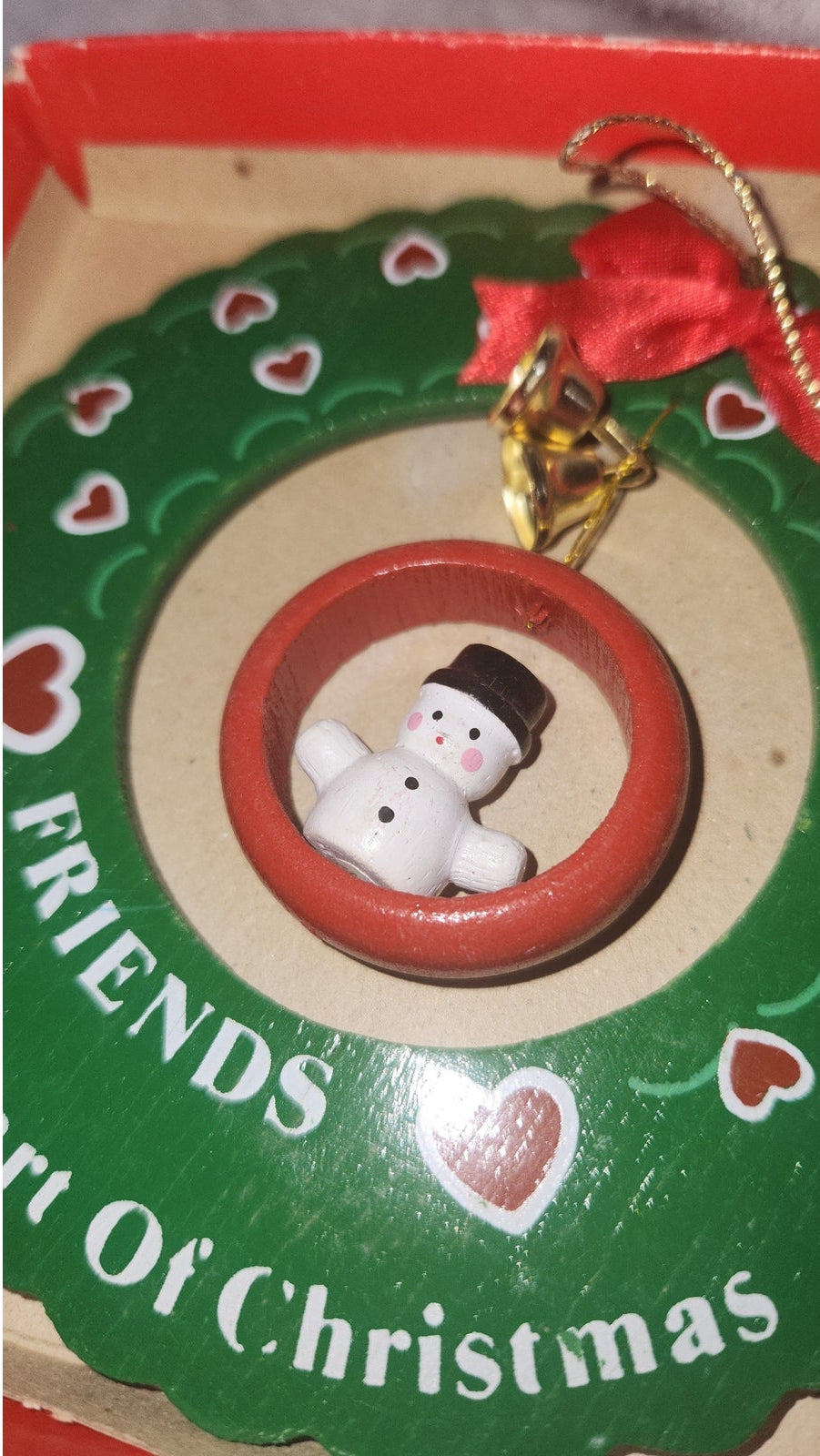 Vintage Giftco Wood Wreath Christmas Ornament Snowman friends