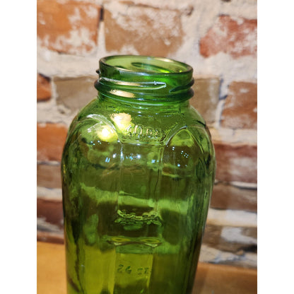 Vintage Anchor Hocking Green Glass 40 oz Water Juice Refrigerator Bottle Jar jar111