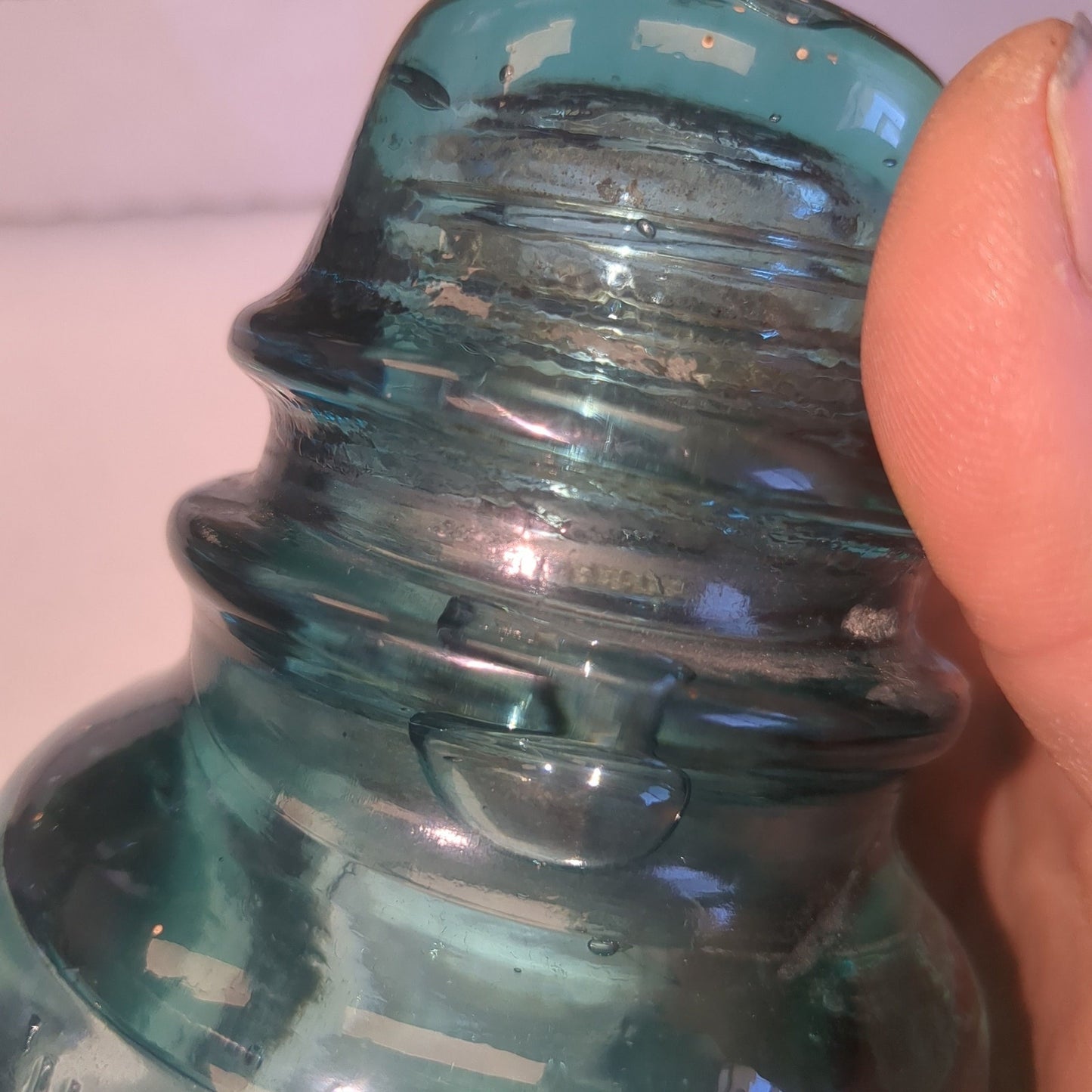 Vintage Hemingray #40 glass insulator teal h640
