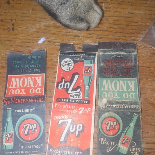 Vintage 7Up matchbook covers AS IS m41