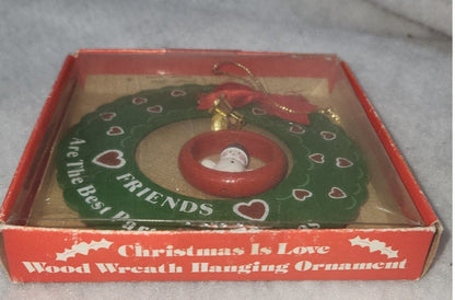 Vintage Giftco Wood Wreath Christmas Ornament Snowman friends