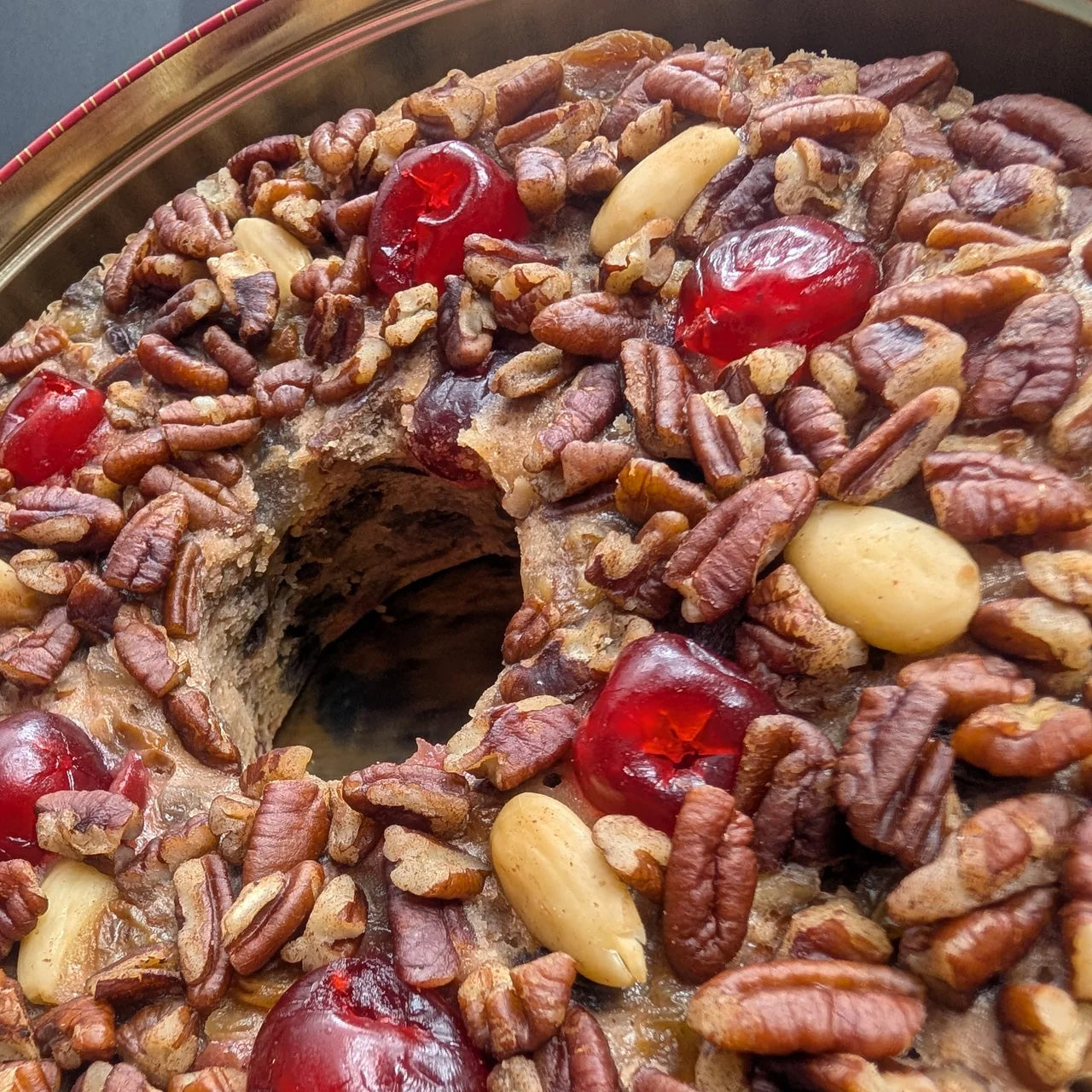 SALE | Grandma's Fruitcake in Holiday Tin | 3 lb | Beatrice Bakery
