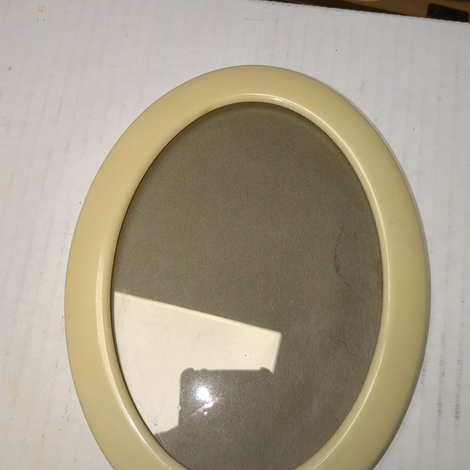 Vintage Pyralin Plastic Celluloid Oval Picture Photo Frame AS IS vl5