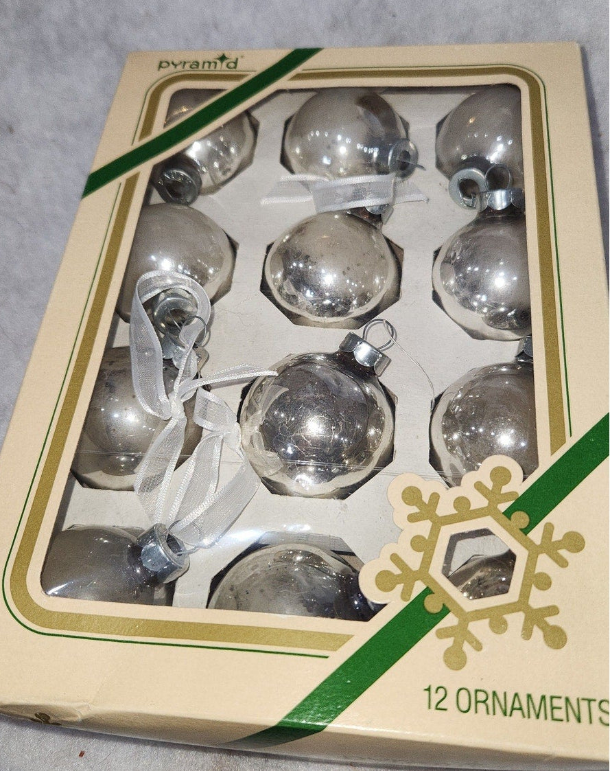 Vintage Pyramid Ornaments Silver set of 12 AS IS bo011