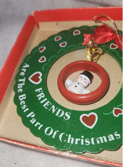 Vintage Giftco Wood Wreath Christmas Ornament Snowman friends