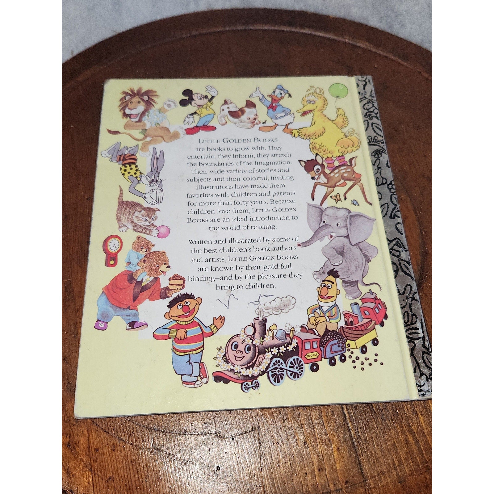Vintage The Little Golden Book of Jokes and Riddles