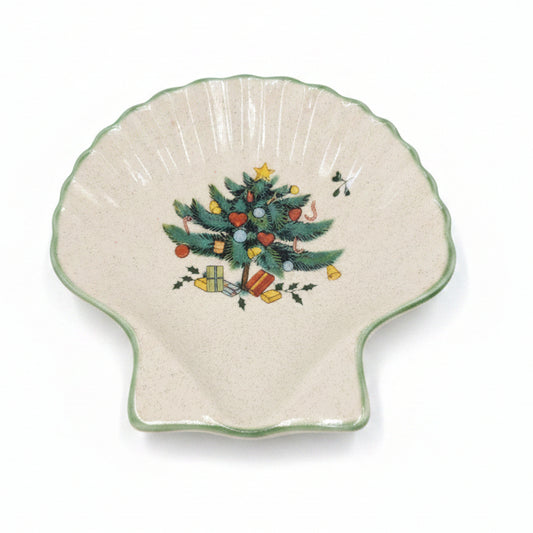 Vintage Mikasa Festive Season EB451 Shell Dish Candy Trinket Soap Scalloped Christmas Dish Made in Japan