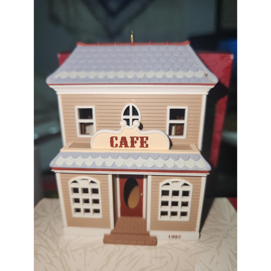 Vintage Hallmark Keepsake Ornament 1997 Cafe #14 Nostalgic Houses and Shops Series hh1997