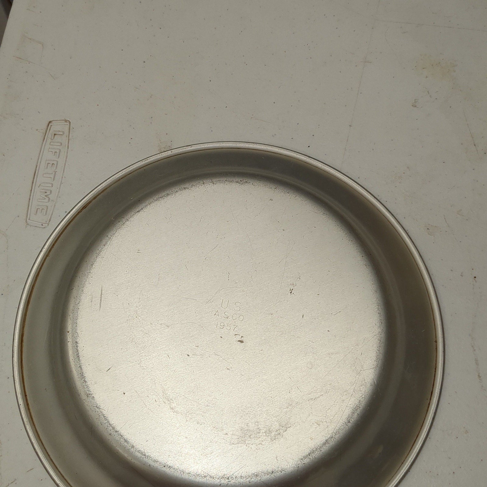 Vintage plate from officer's mess kit Alu121