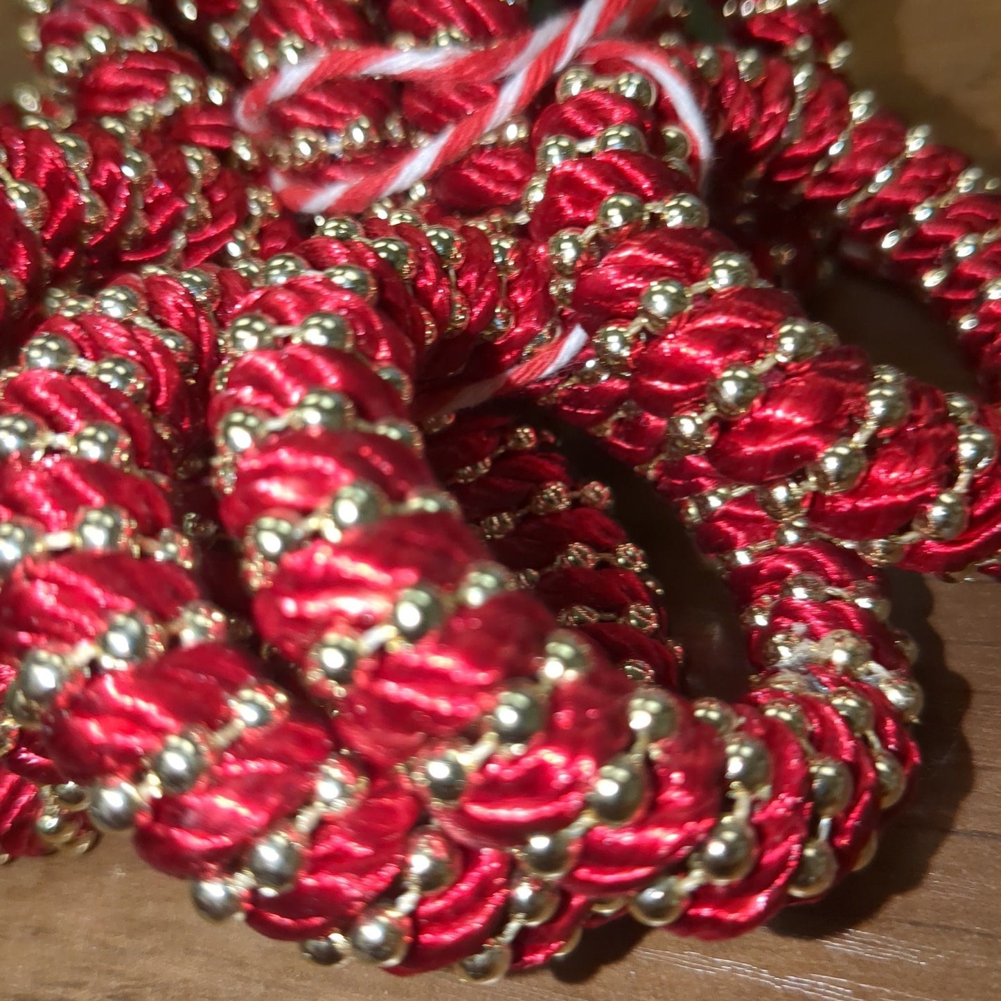 Napkin Rings Red and Gold Set of 8