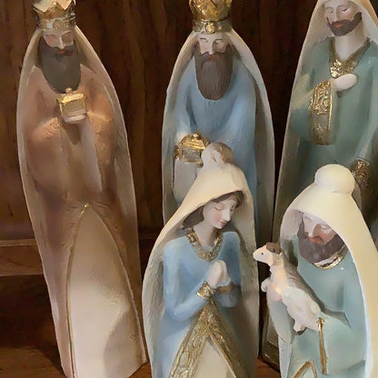Gilded Nativity Set of 7
