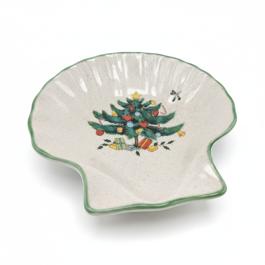 Festive Season Mikasa EB451 Shell Dish Candy Trinket Soap Scalloped Christmas Dish Made in Japan