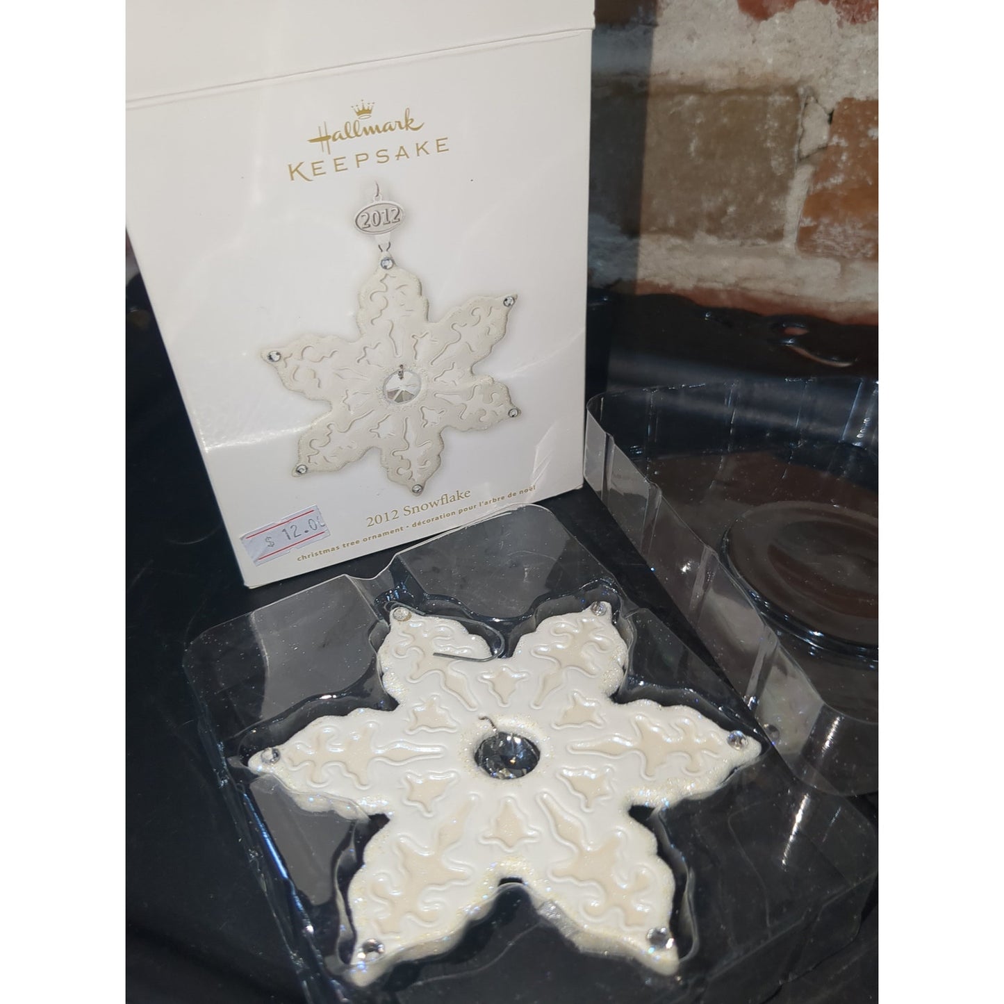 Hallmark Keepsake Ornament 2012 Porcelain Snowflake NIB ho8778