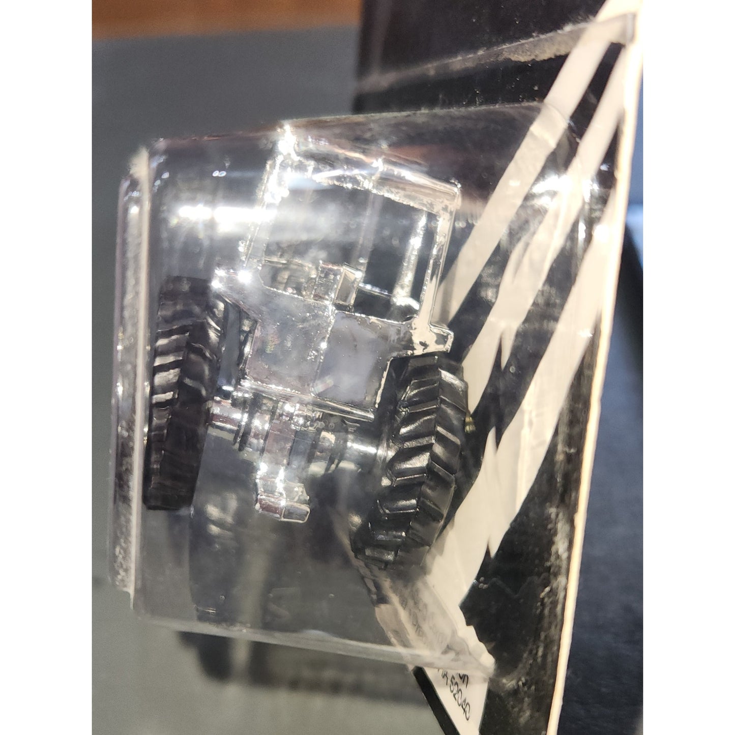 AGCO Farm Equipment 1992 160 White Farm Tractor 1/64 Christmas Ornament co41