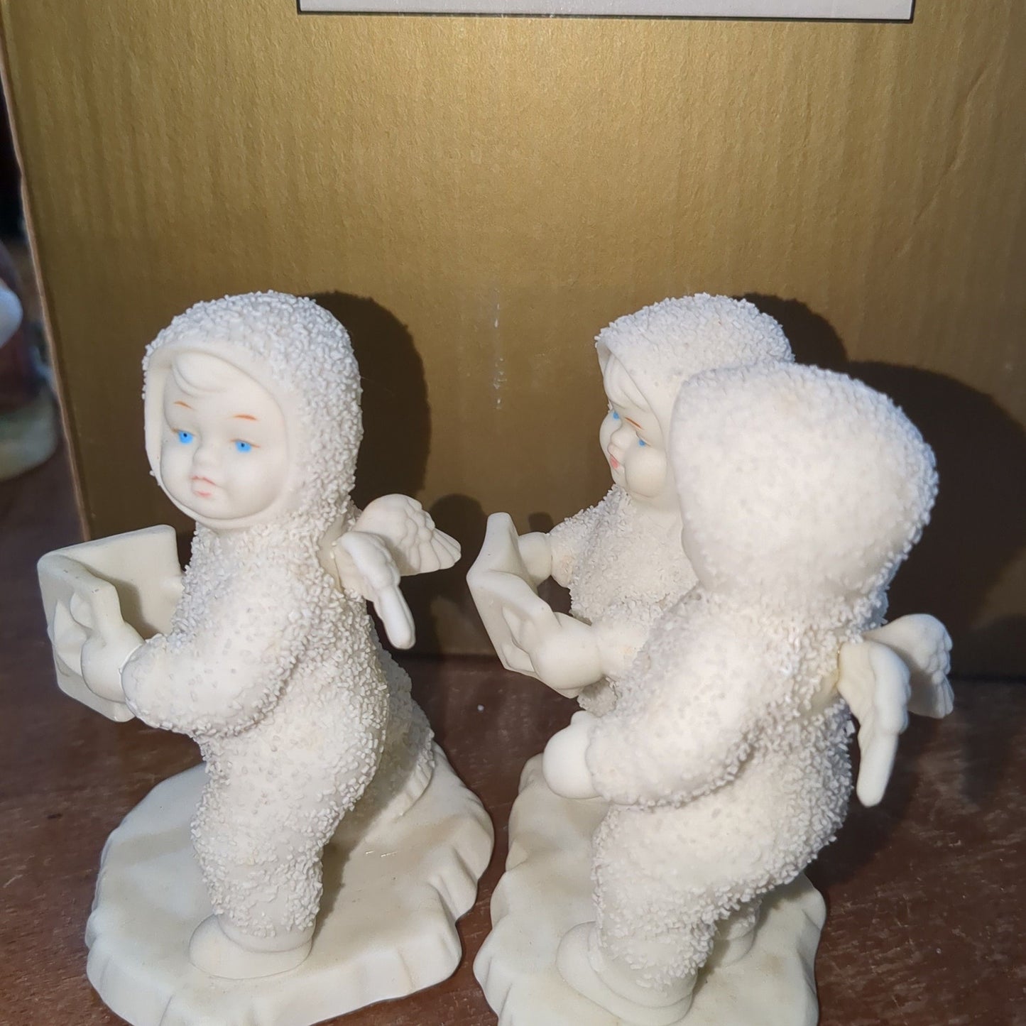 Department 56 Snowbabies "Winter Tales of the Snowbabies" and "Twinkle Little Stars" Set of 2 with 3 Snowbabies CLEARANCE sb08