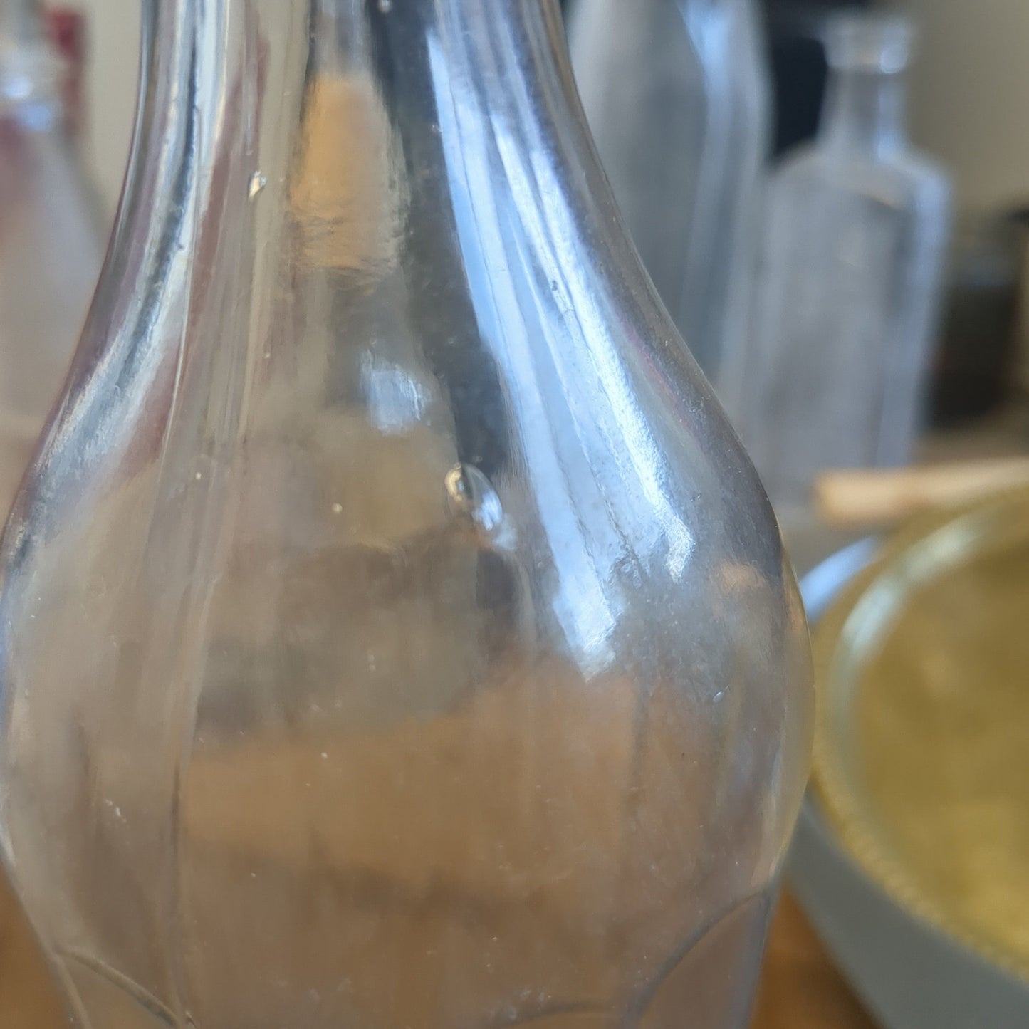 Vintage Bottle Clear Tall Ribbed Glass vb31 g31