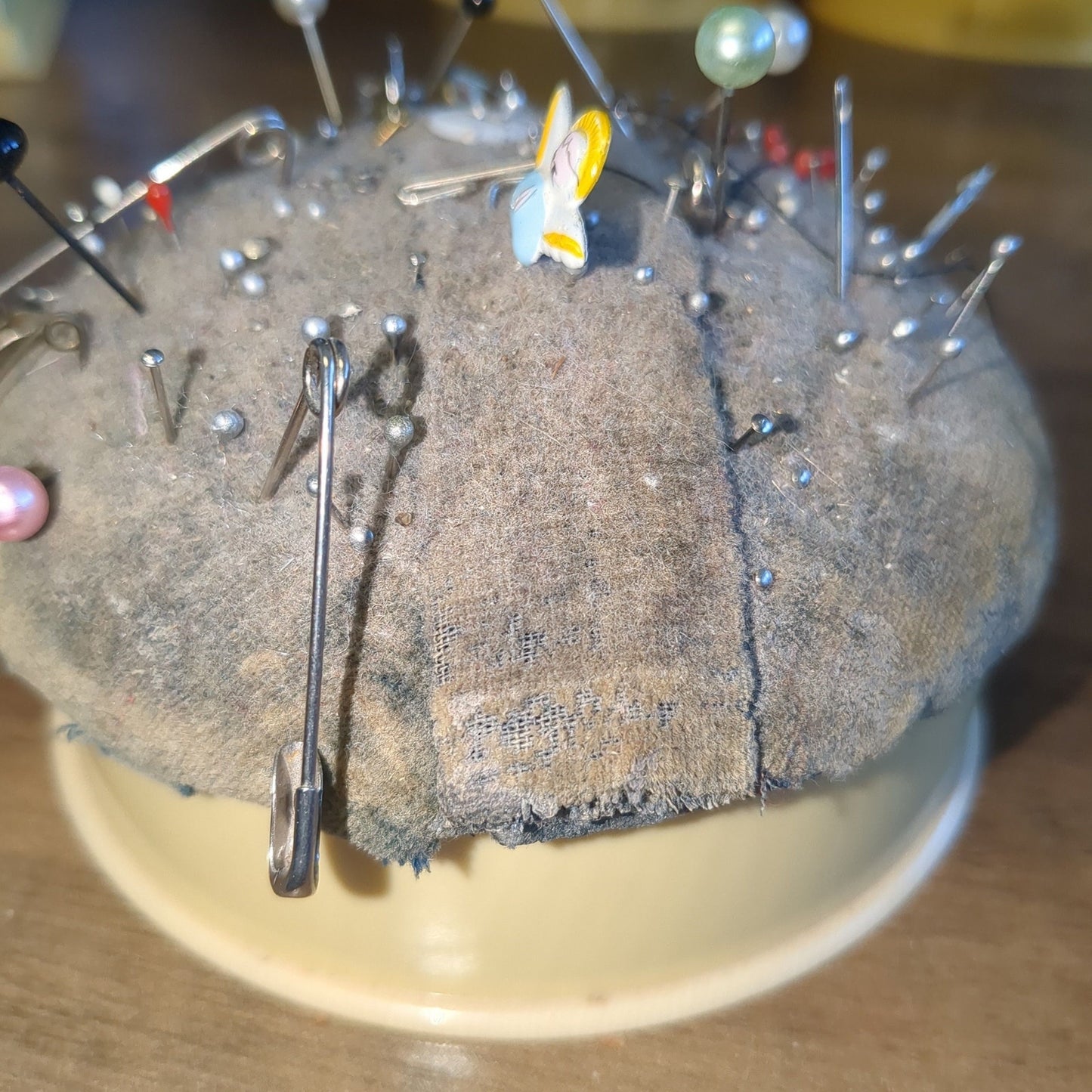 Vintage Celluloid Pin Cushion will Include the Pins cl09