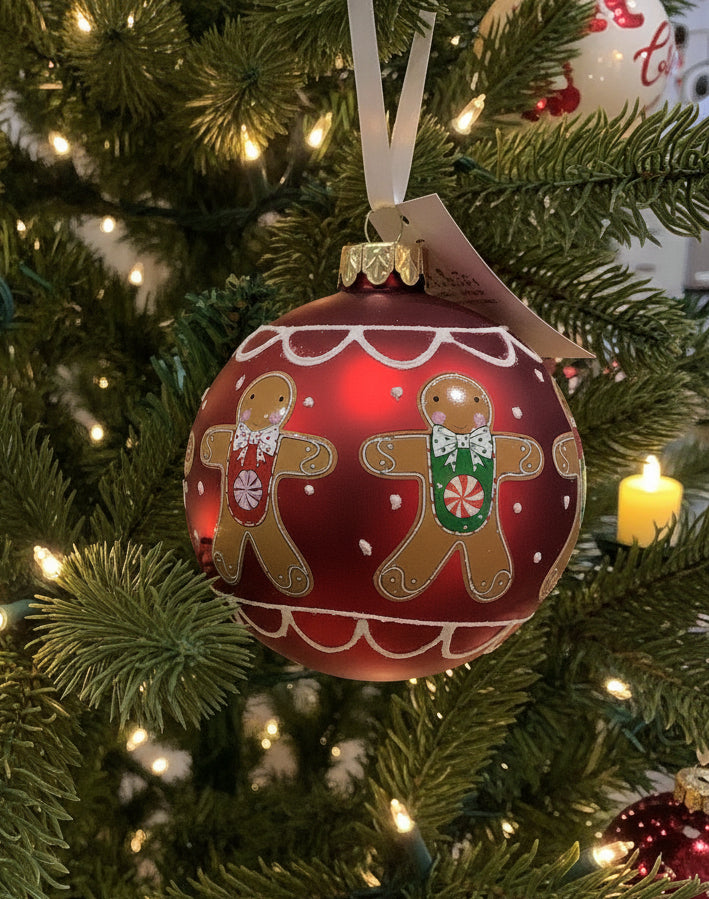 Glass ball Ornament with Gingerbread People Red 3" go3
