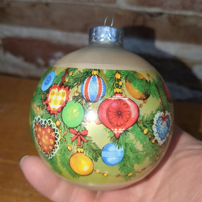 Vintage Glass Hallmark Ornament 1977
