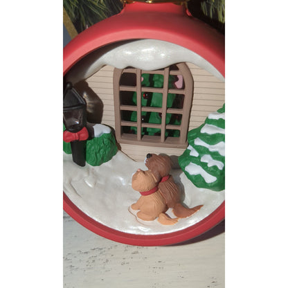 Vintage Hallmark Keepsake Ornament "Holiday Glow" Magic Light Red Round 1991