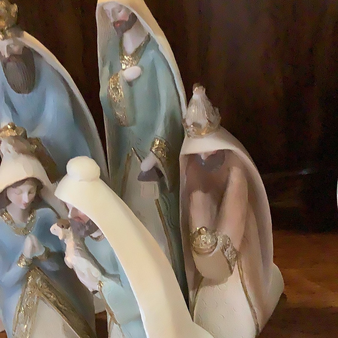 Gilded Nativity Set of 7