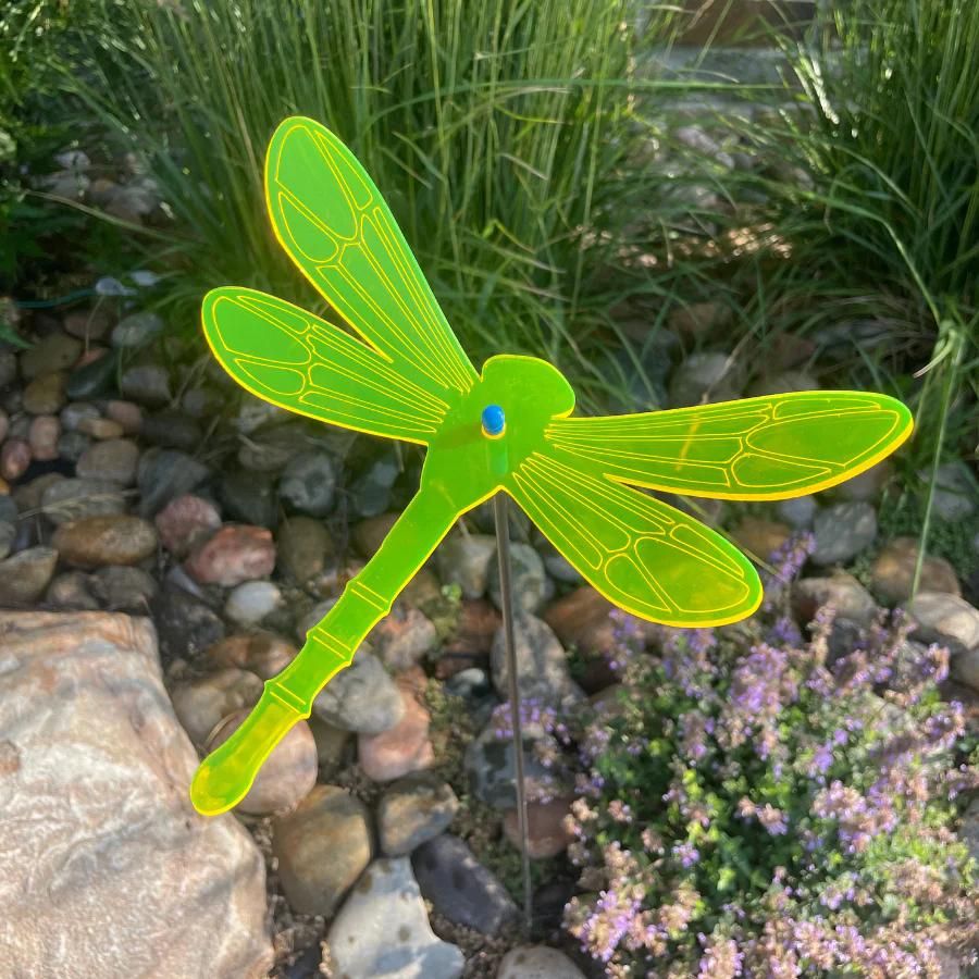 Large Garden Dragonfly | Multiple Colors | Glowing Creation