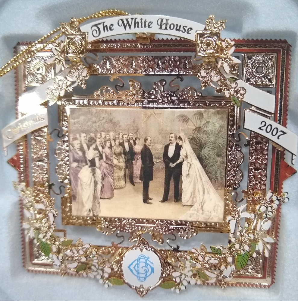 The White House Historical Association Collectible Christmas Ornament 2007. First wedding at the White House Grover Cleveland wh2007
