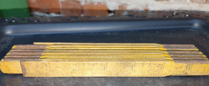 Vintage wooden folding ruler wr1