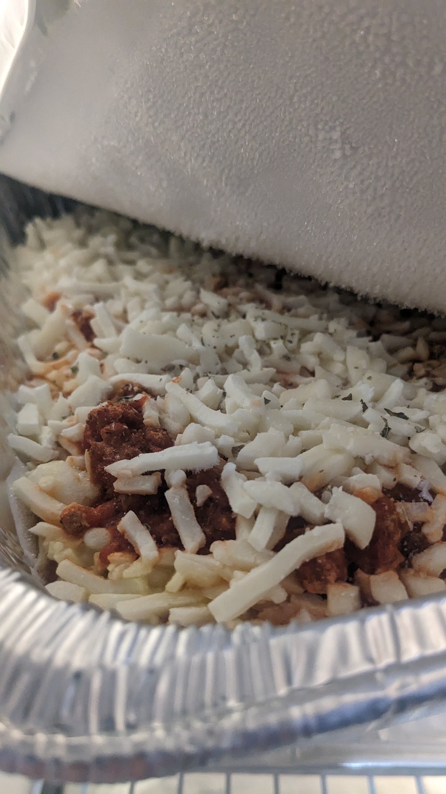 TakeNbake Lasagna Not Cooked for 8