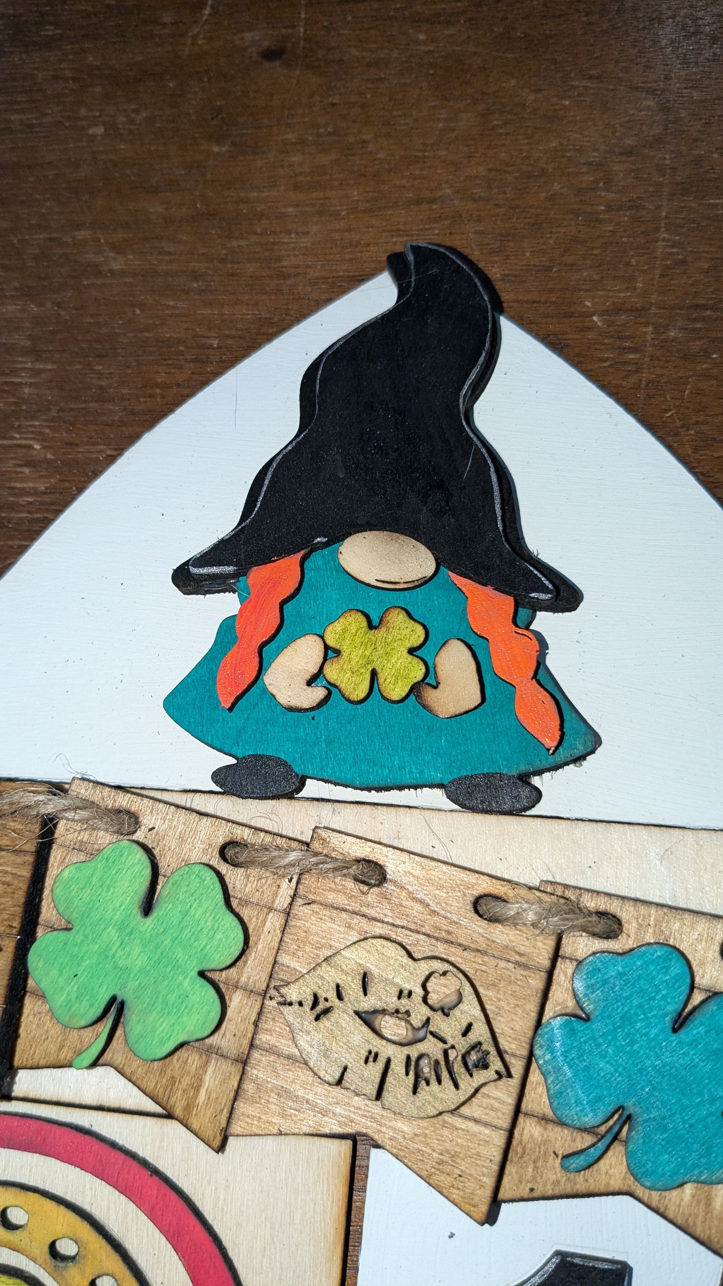 St. Patrick's Day kit for interchangeable arch or rectangle frame. FRAME SOLD SEPARATELY